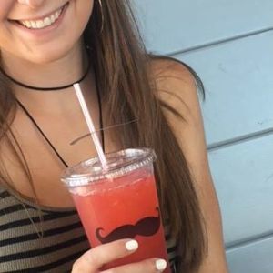 Meet your Posher, Bailey